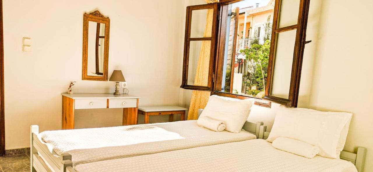 Knossos Apartments 팔레카스트론 외부 사진